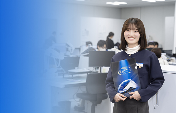 計画管理部鉄道企画担当 池田彩夏